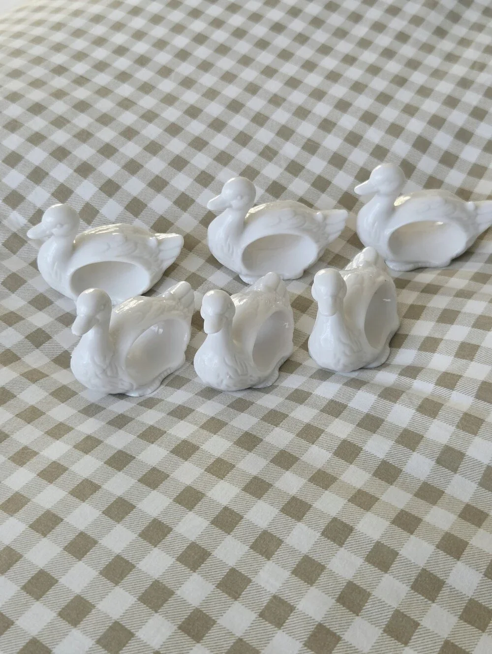 Vintage Set Of 6 White Ceramic / Porcelain Duck Napkin Rings